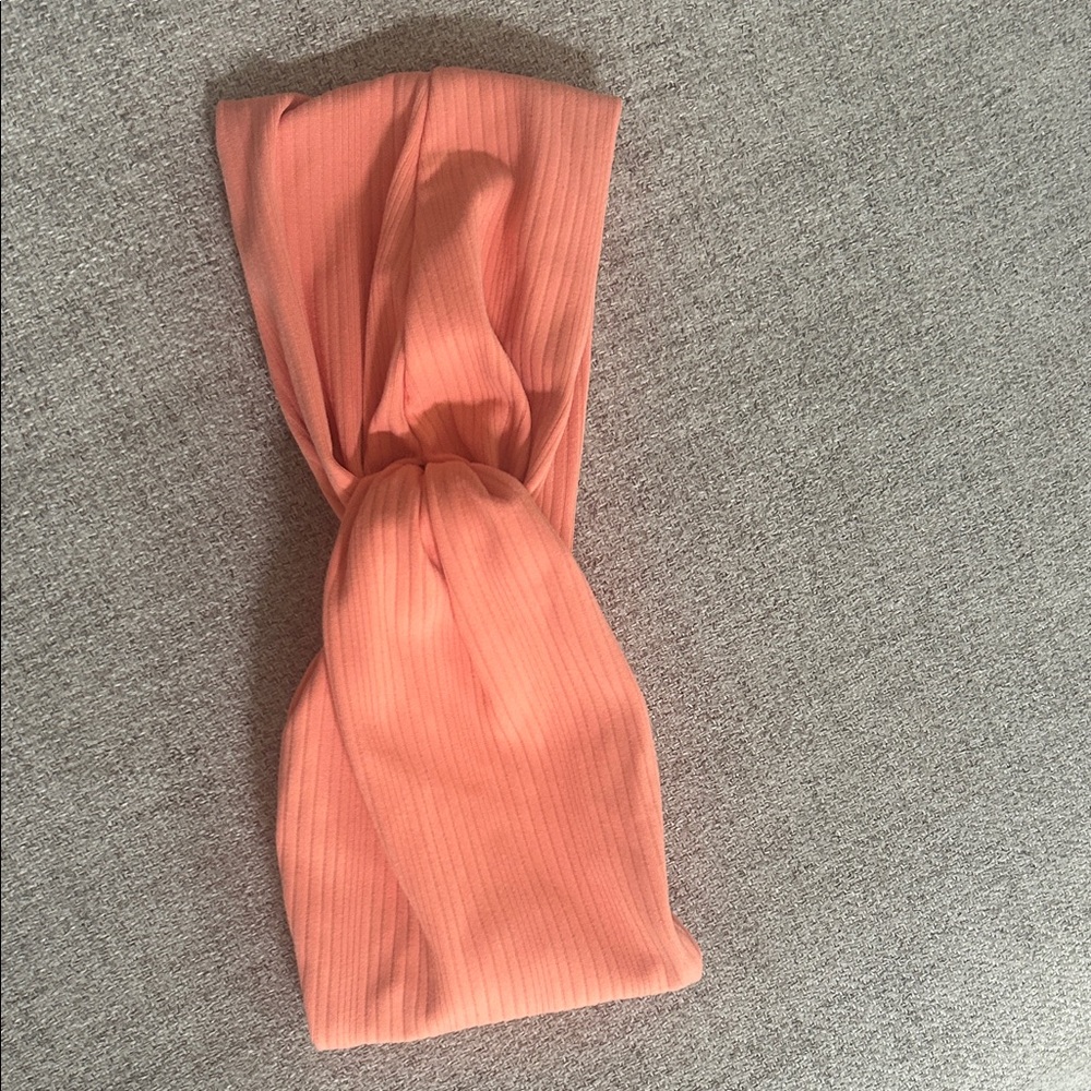 lululemon athletica Coral Hair Wrap- like new!